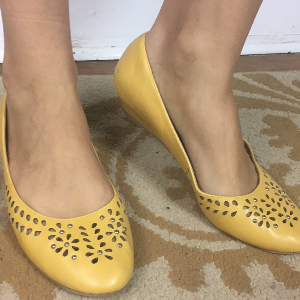 Mustard yellow flats with slight wedge